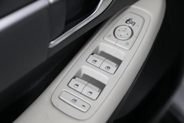 Photo of 2025 Serenity White Hyundai SONATA