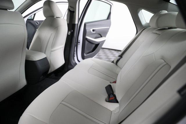 Photo of 2025 Serenity White Hyundai SONATA