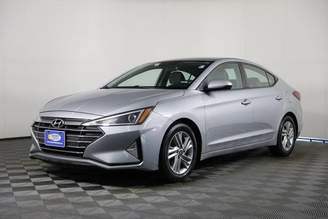 Photo of 2020 Stellar Silver Hyundai ELANTRA