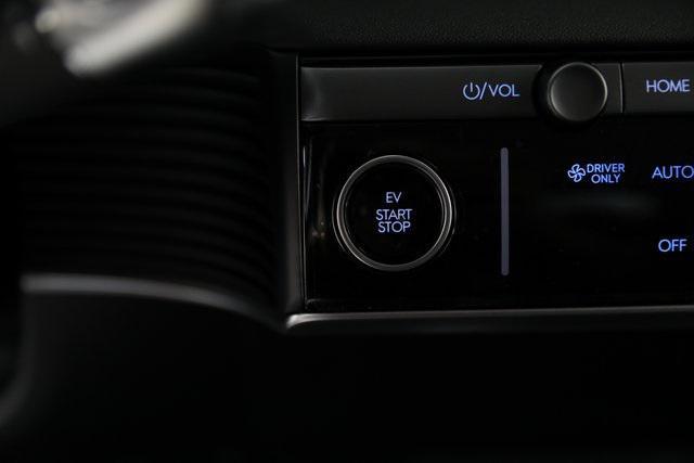 Photo of 2025 Atlas White Hyundai IONIQ 5