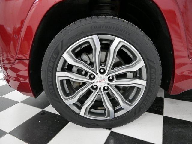 Photo of 2018 Red Quartz Tintcoat GMC Terrain