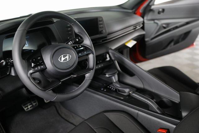 Photo of 2025 Ultimate Red Hyundai ELANTRA