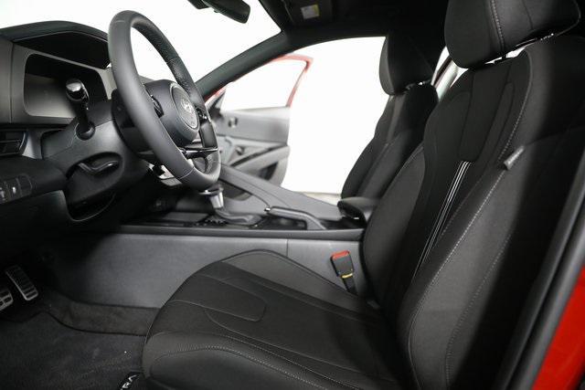 Photo of 2025 Ultimate Red Hyundai ELANTRA