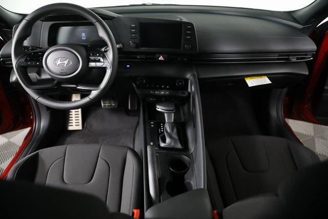 Photo of 2025 Ultimate Red Hyundai ELANTRA