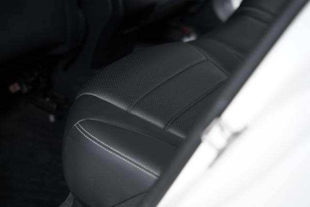 Photo of 2022 White Mercedes-Benz GLC 300