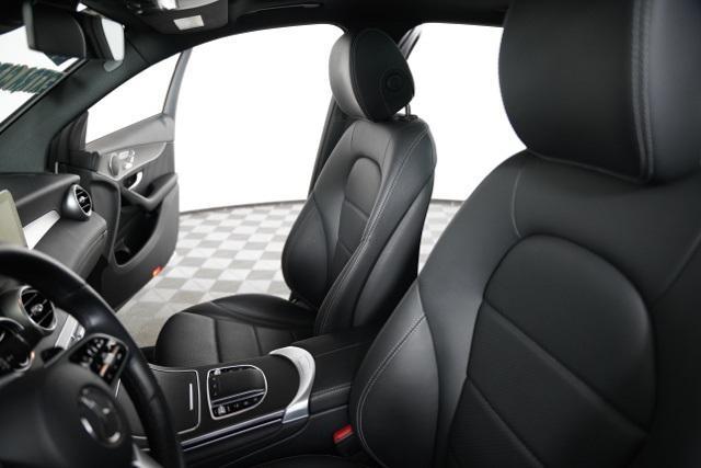 Photo of 2022 White Mercedes-Benz GLC 300