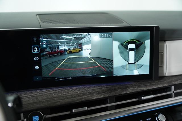 Photo of 2026 Phantom Black Hyundai SANTA FE HEV