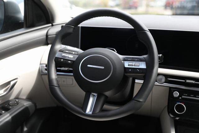 Photo of 2025 Phantom Black Hyundai TUCSON