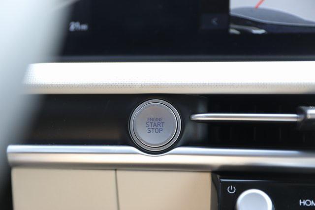 Photo of 2025 Phantom Black Hyundai TUCSON