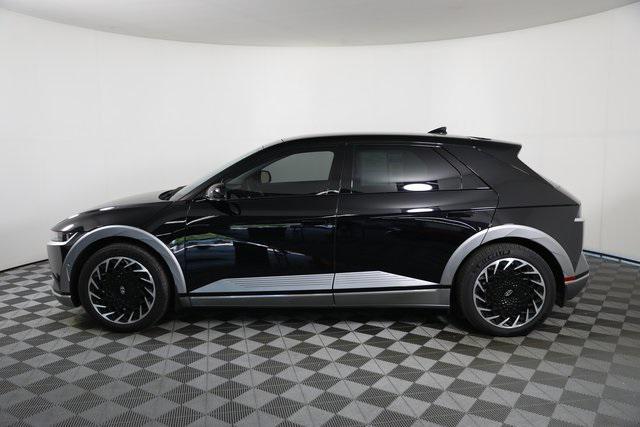 Photo of 2023 Abyss Black Hyundai IONIQ 5