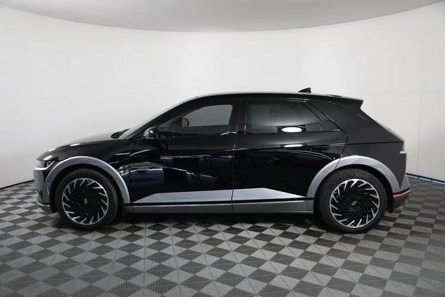 Photo of 2023 Abyss Black Hyundai IONIQ 5