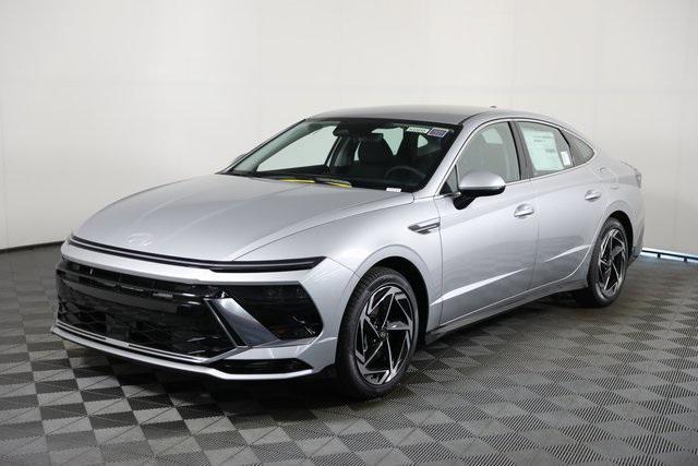Photo of 2026 Aero Silver Hyundai SONATA