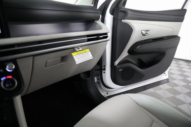 Photo of 2025 Serenity White Pearl Hyundai TUCSON