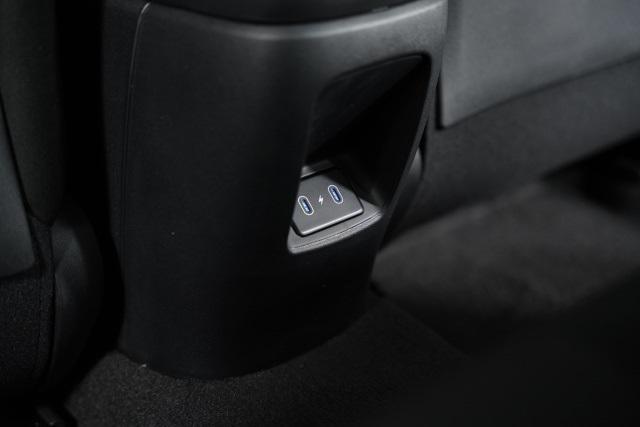Photo of 2025 Amazon Gray Hyundai ELANTRA HEV