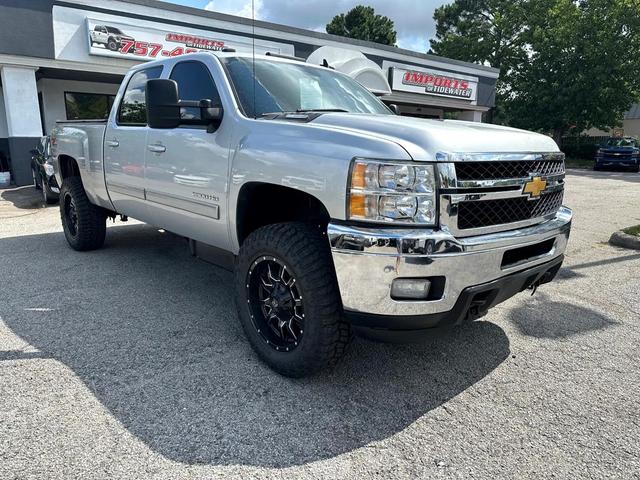 Photo of 2013 Silver Ice Metallic Chevrolet Silverado 2500