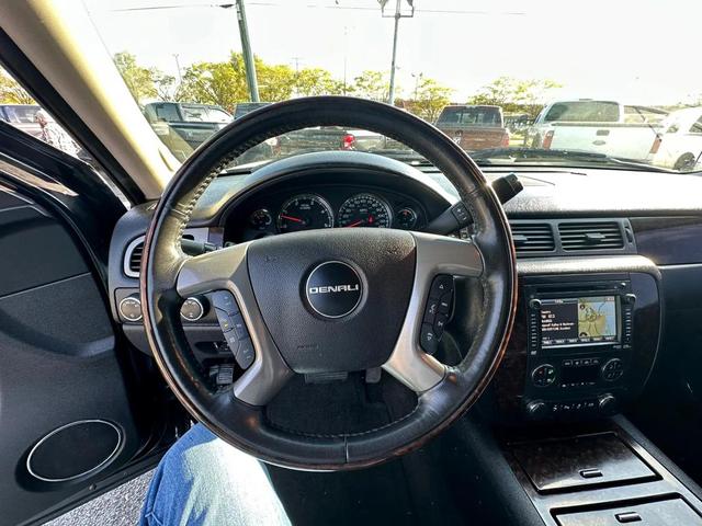 Photo of 2013 Onyx Black GMC Sierra 2500