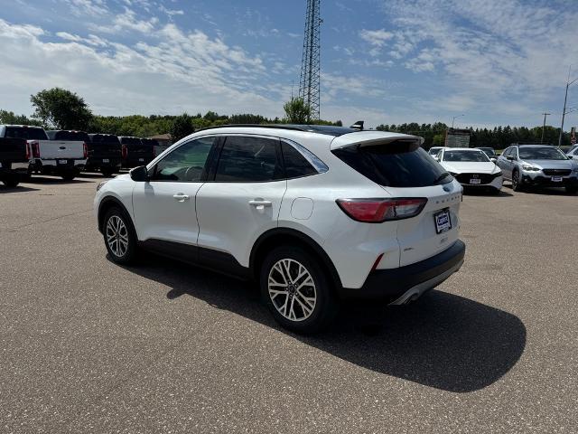 Photo of 2022 STAR WHITE METALLIC TRI-COA Ford Escape