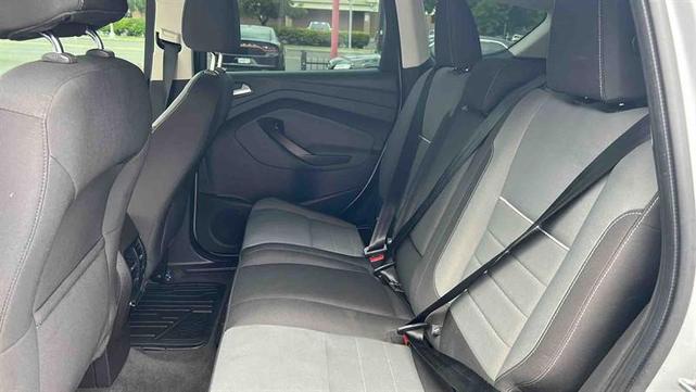 Photo of 2013 Ingot Silver Metallic Ford Escape
