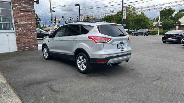 Photo of 2013 Ingot Silver Metallic Ford Escape