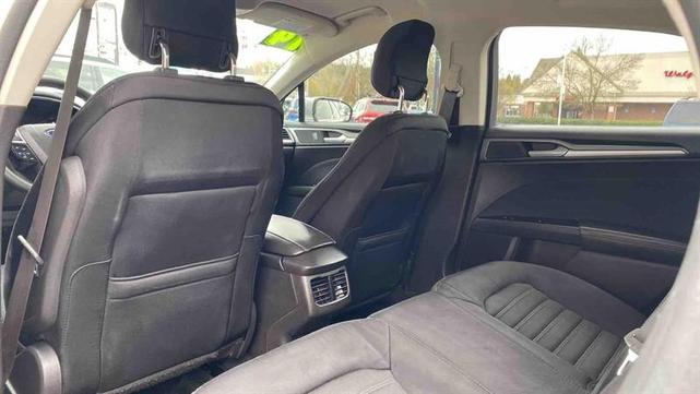 Photo of 2014 Ingot Silver Metallic Ford Fusion