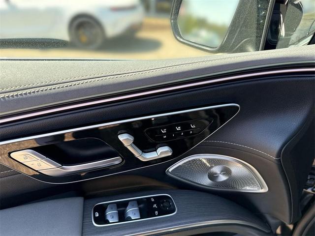 Photo of 2023 Black Mercedes-Benz EQS 450