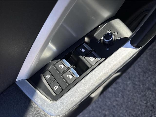 Photo of 2022 Mythos Black Metallic Audi Q3