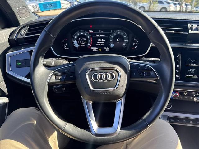Photo of 2022 Mythos Black Metallic Audi Q3