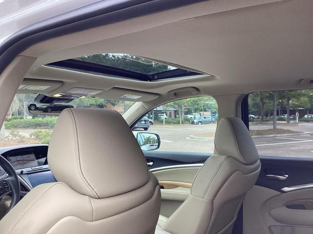 Photo of 2020 Platinum White Pearl Acura MDX