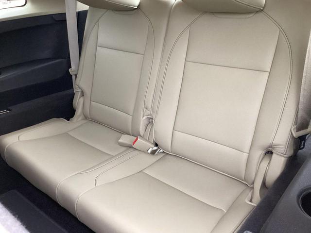 Photo of 2020 Platinum White Pearl Acura MDX