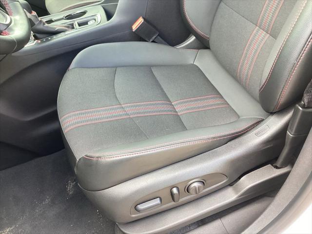 Photo of 2024 Summit White Chevrolet Equinox