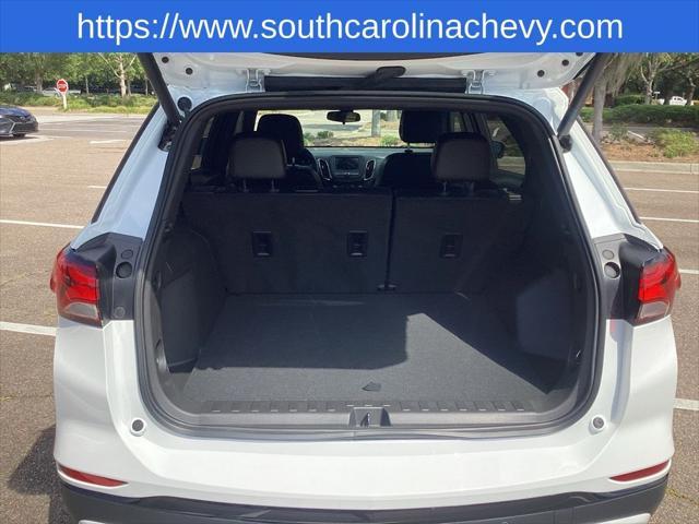Photo of 2024 Summit White Chevrolet Equinox