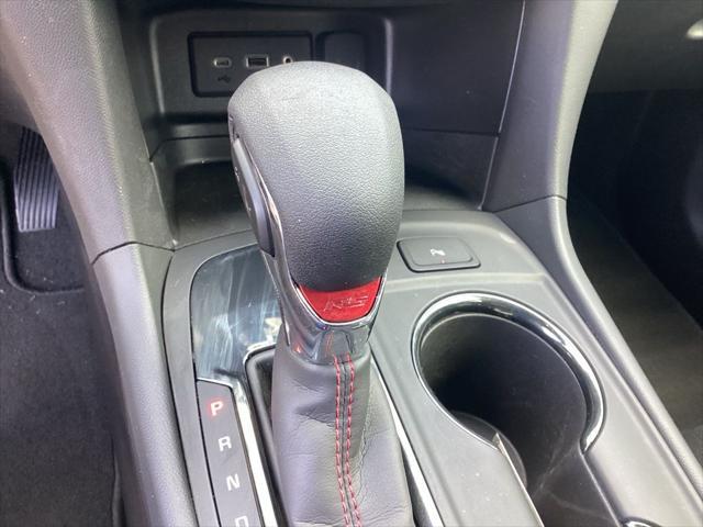 Photo of 2024 Summit White Chevrolet Equinox