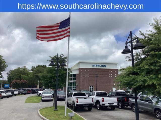 Photo of 2024 Summit White Chevrolet Equinox