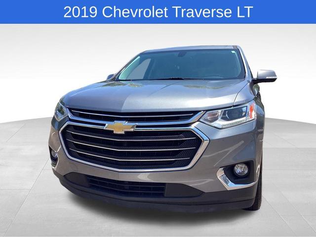 Photo of 2019 Satin Steel Metallic Chevrolet Traverse