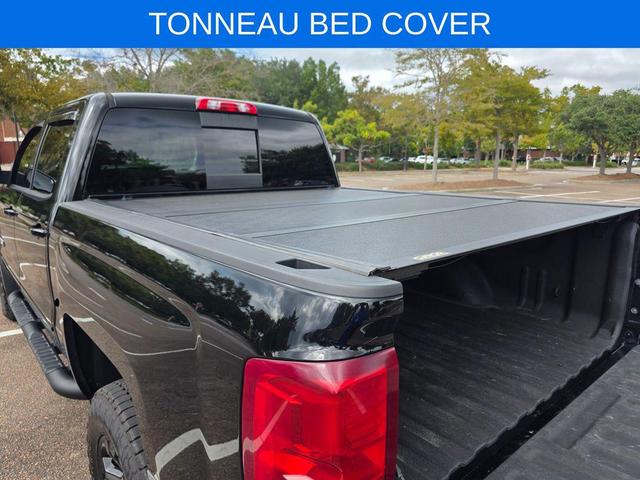 Photo of 2018 Black Chevrolet Silverado 1500