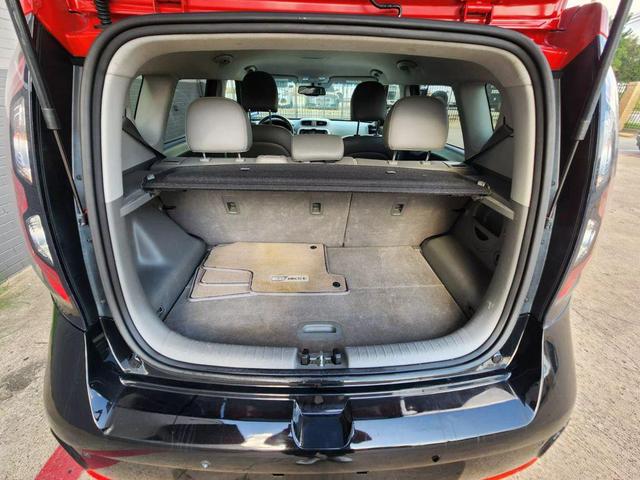 Photo of 2017 Black Kia Soul EV