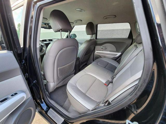 Photo of 2017 Black Kia Soul EV