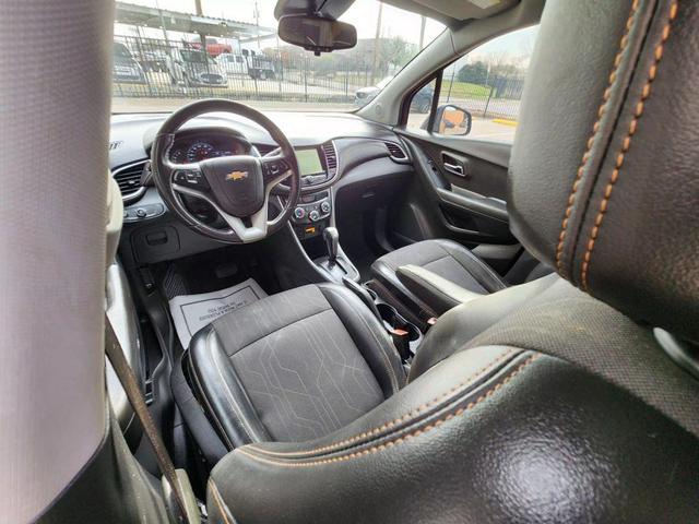 Photo of 2019 Black Chevrolet Trax