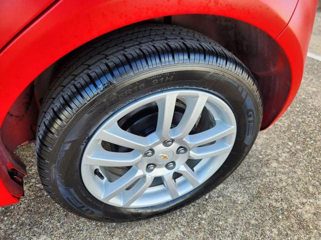 Photo of 2012 Red Chevrolet Sonic