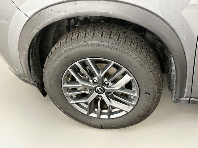 Photo of 2023 Gun Metallic Nissan Rogue