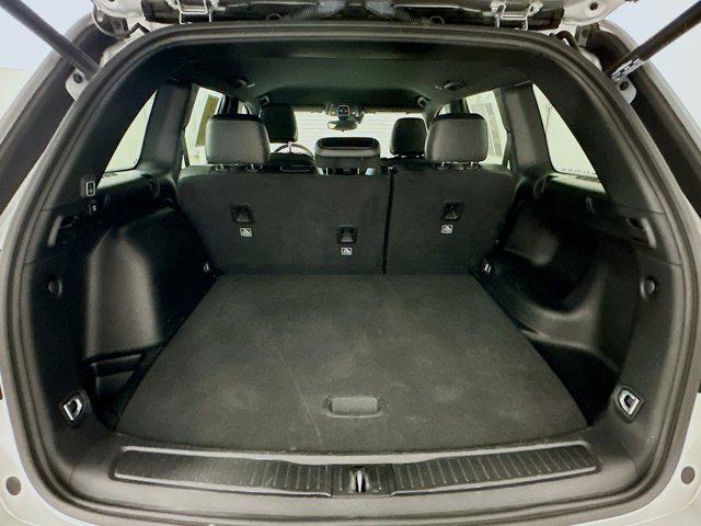 Photo of 2024 Silver Zynith Jeep Grand Cherokee