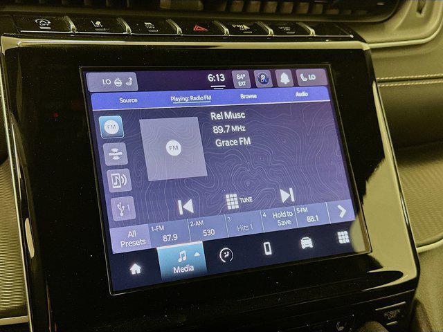Photo of 2024 Silver Zynith Jeep Grand Cherokee