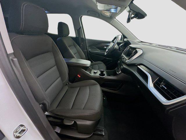 Photo of 2024 Summit White GMC Terrain