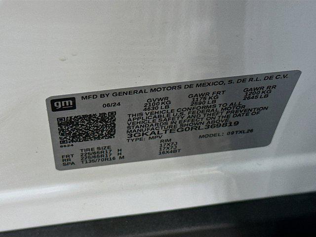 Photo of 2024 Summit White GMC Terrain