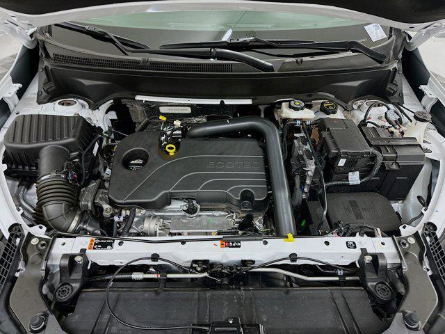 Photo of 2024 Summit White GMC Terrain
