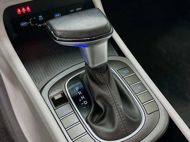Photo of 2025 Ecotronic Gray Pearl Hyundai KONA