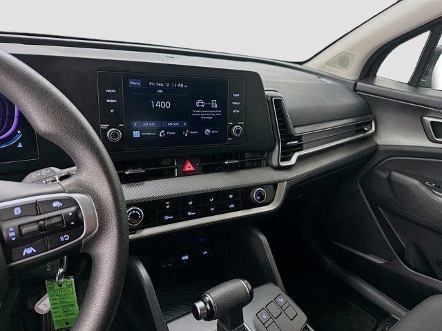 Photo of 2024 Fusion Black Kia Sportage