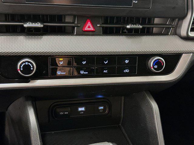 Photo of 2024 Fusion Black Kia Sportage
