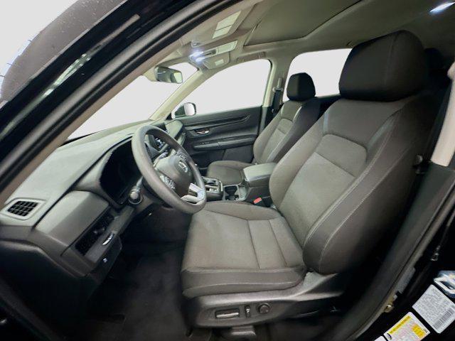 Photo of 2025 Crystal Black Pearl Honda CR-V