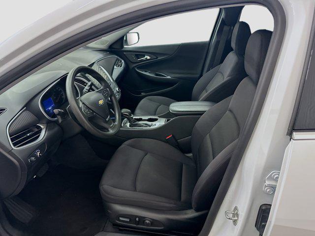 Photo of 2023 Summit White Chevrolet Malibu